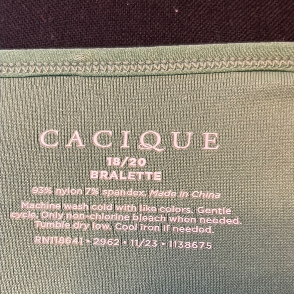 Cacique Green Crop Fitted Camisole (Bralette) - Picture 2 of 5